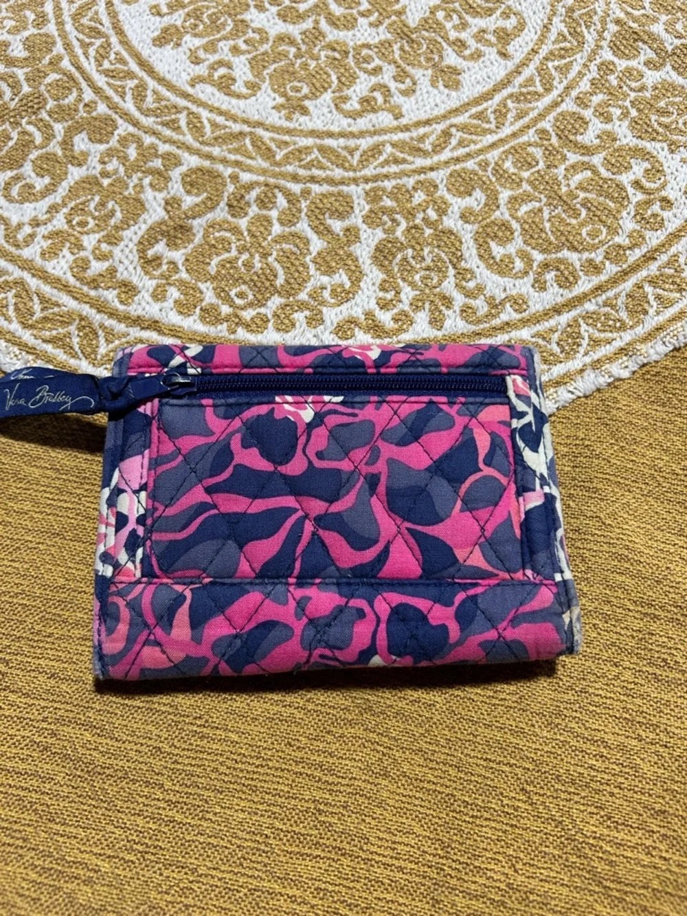Vera Bradley Katalina Pink Quilted Fold Wallet - Picture 2 of 10
